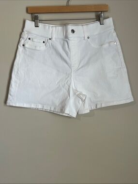 NEW SPANX Large women's denim short 5" white pull on Women's NWT